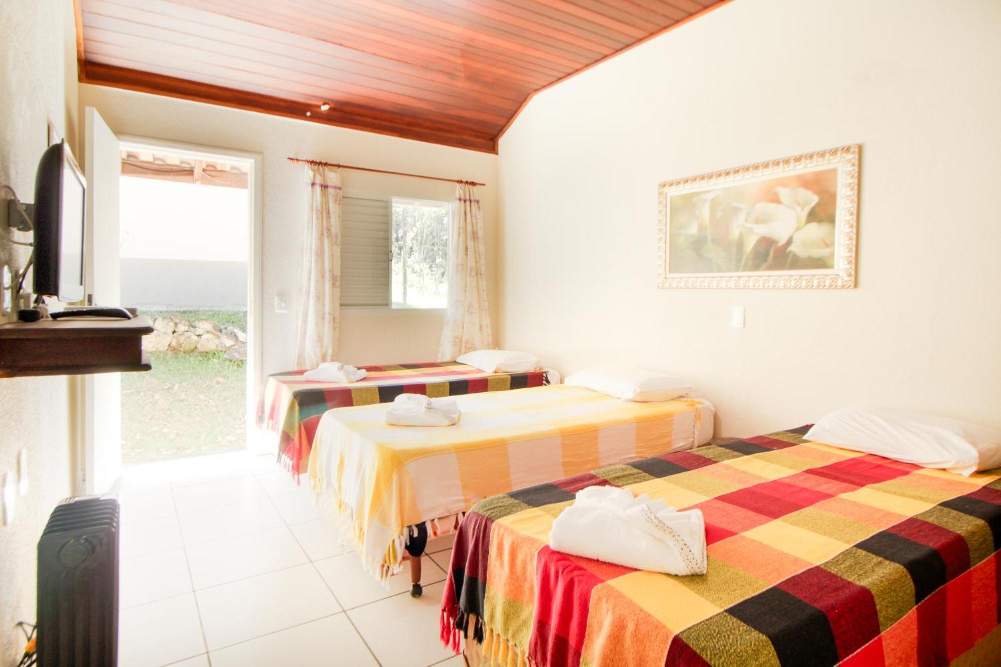 Pousada Highland Santo Antônio do Pinhal Habitación foto